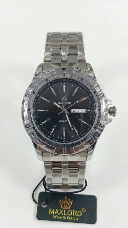 Men’s Classic Black Dial Quartz Watch with Stainless Steel Link Bracelet & Rotating Bezel